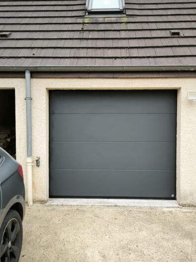 Porte de garage sectionnelle